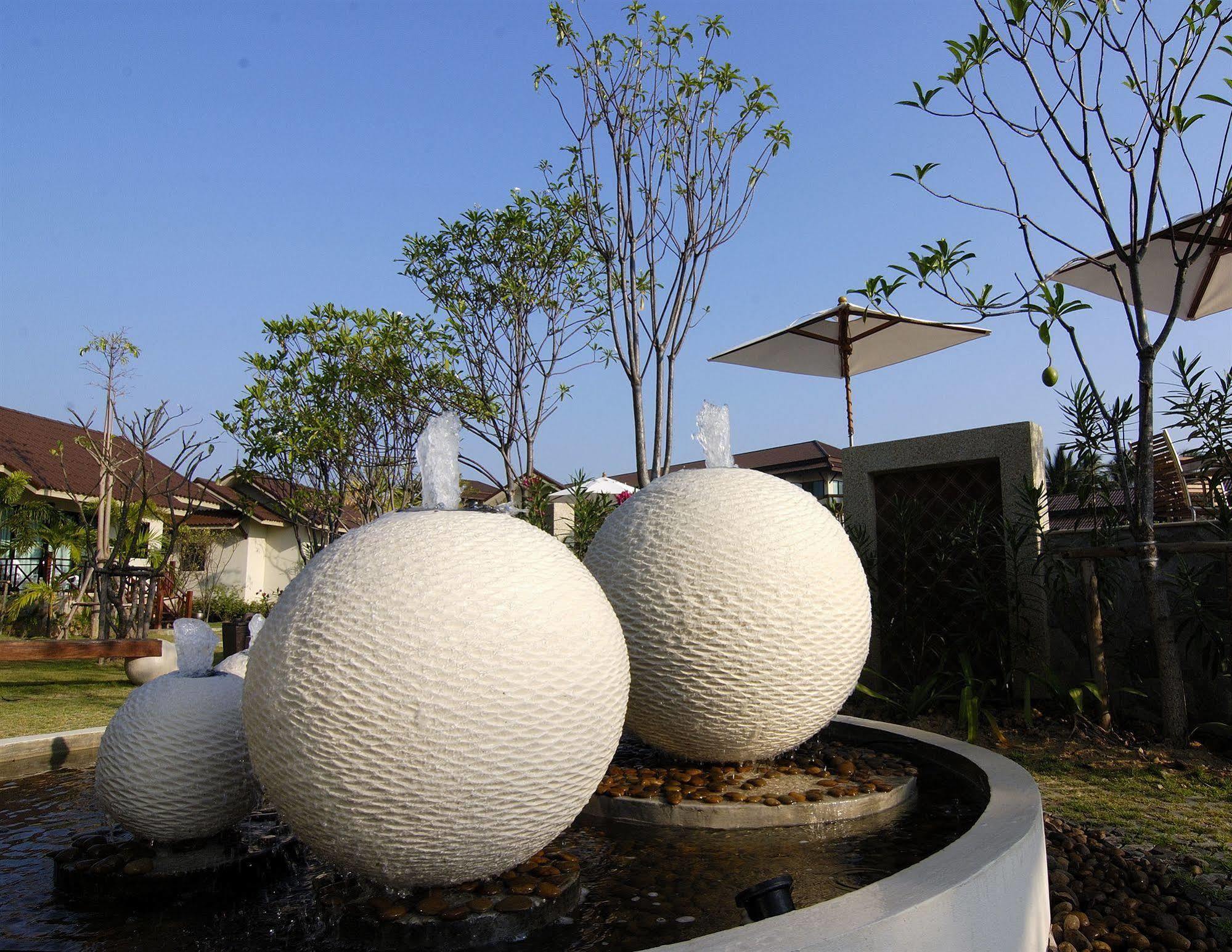 Kuiburi Hotel & Resort Kui Buri Eksteriør billede