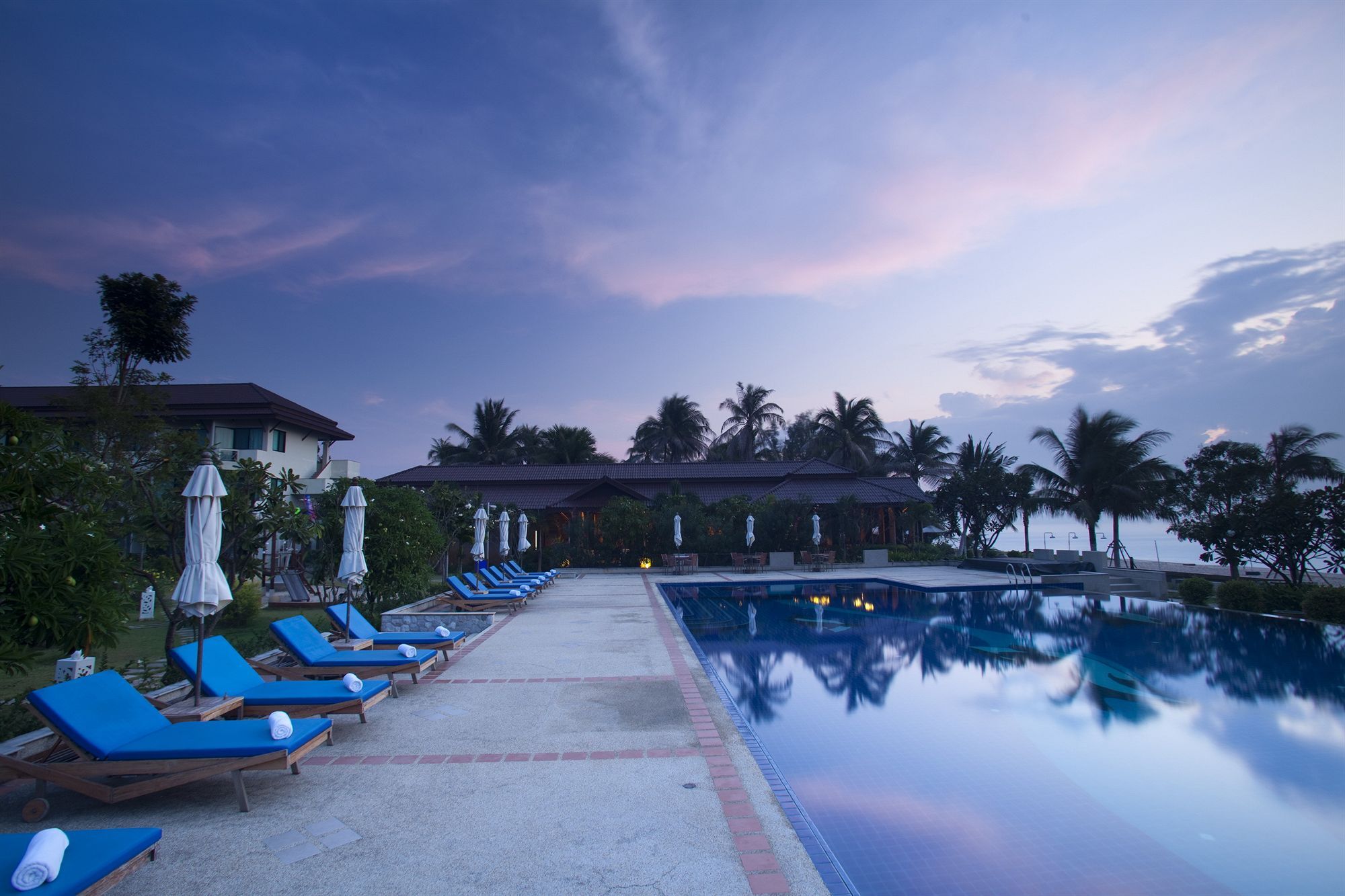 Kuiburi Hotel & Resort Kui Buri Eksteriør billede